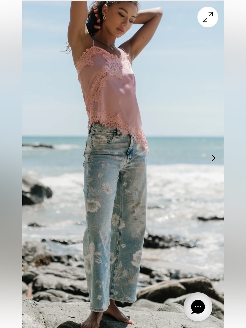 VERVET High Rise Vintage Flair Jeans with Floral designs NWT - Picture 3 of 13
